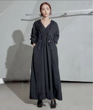 UN3D 드로우 스트링 원피스