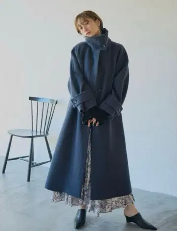 스탠드 칼라 발마칸 코트 1