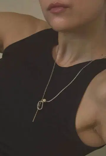 스콧 클럽 UNBEIGE 카라비너 목걸이 롱 목걸이