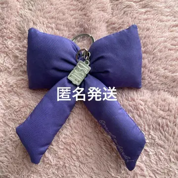 IS:SUE 1ST ASSEMBLE 리본 참 키링