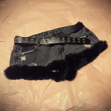 헤이세이 갸루 00s 퍼 달린 다크 그레이 숏팬츠 Y2K 펑크