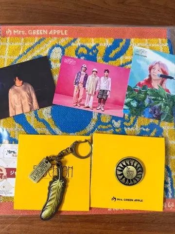 Mrs. GREEN APPLE 키링과 포토 카드와 타월 세트