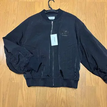 STUNNING LURE 블랙 자켓