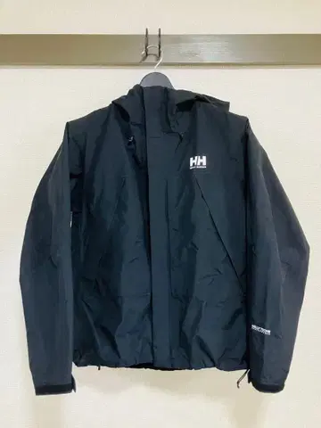 헬리한센 후드 부착 마운틴 파카 블랙