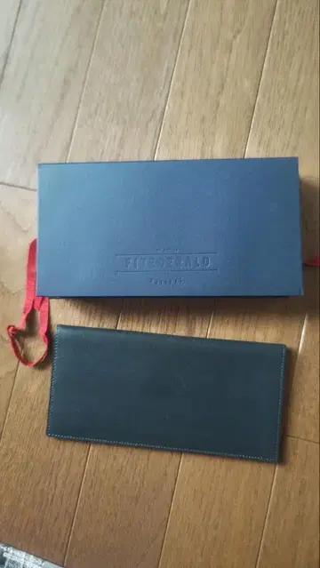 FAIRFAX 페어팩스 일본제 블랙 가죽 장지갑