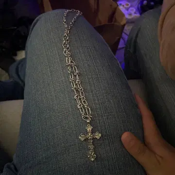 실버 십자가 목걸이