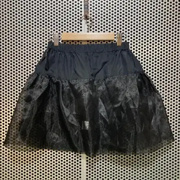 [엠즈 그레이시] 절개 소재 오간자 미니 스커트 블랙 9호