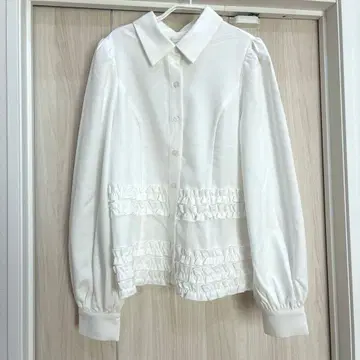 idem 프릴 블라우스