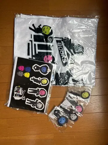 이소멘 구락부 빌리지 원가드 콜라보 세트