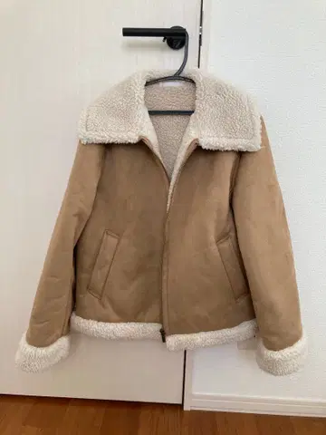 유니클로 베이지 플리스 보아 자켓 S 사이즈