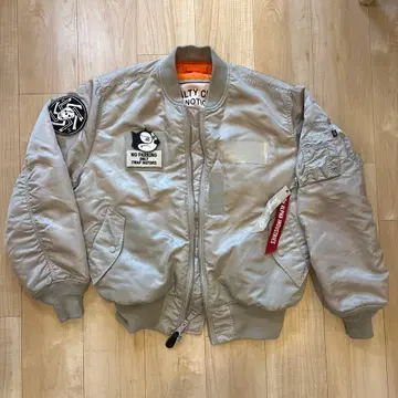 ALPHA INDUSTRIES MA-1 자켓 실버