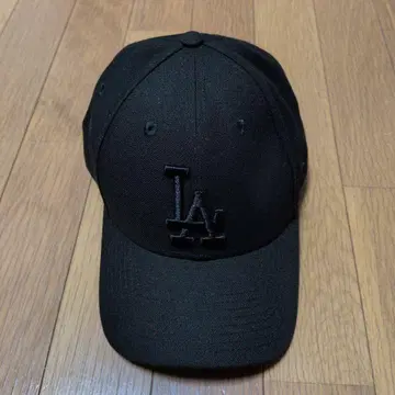 LA 블랙 야구 모자 9FORTY