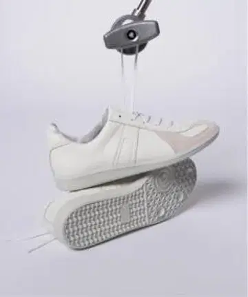 [ REPRODUCTION OF FOUND ] 별주 저먼 트레이너