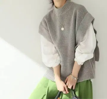 CLANE SQUARE SLEEVE KNIT VEST 베스트 그레이 S
