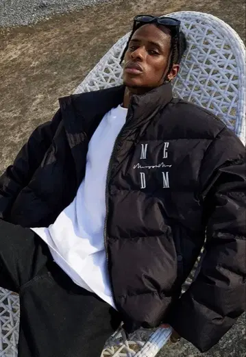 Mr Enjoy Da Money 블랙 다운 자켓 MEDM