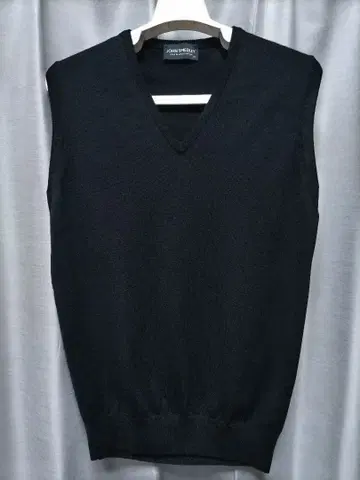 새상품급 존스메들리 메리노울 엑스트라 파인 베스트 블랙 M