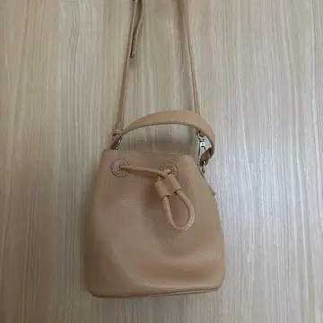 베이지 버킷백 인조 가죽 숄더백