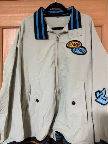 계속 한밤중이면 좋을 텐데 테크노푸어 자켓 라이트 그레이 XL