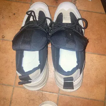 대디 스니커즈 통굽