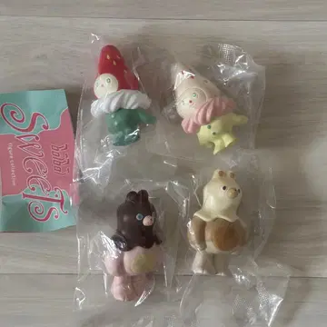 boiboi 스위트 피규어 컬렉션 4개 세트