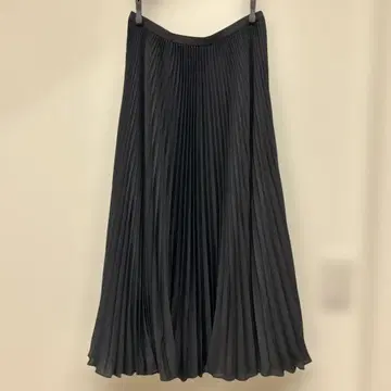 폴로 랄프로렌 블랙 플리츠 스커트