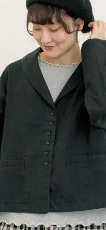 이번 시즌 사만사 모스모스 새상품 CrossxLinen 숄카라 자켓 블랙