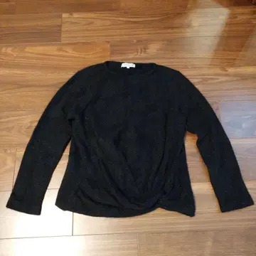 처분 [ MACKINTOSH LONDON ] 블랙 니트 긴팔 꼬임 디자인