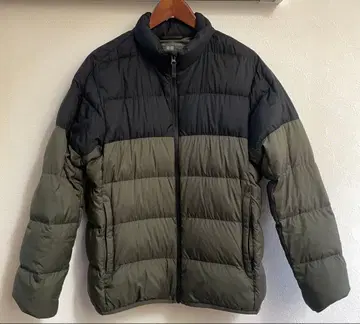 유니클로 울트라 라이트 다운 자켓/3D 컷 바이컬러 올리브 L