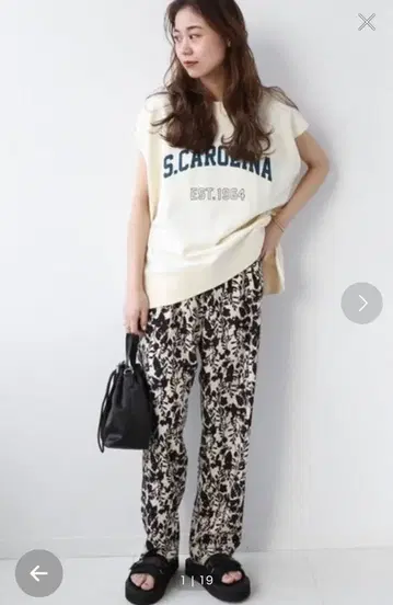 저널 스탠다드 리룸 바이컬러 플라워