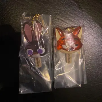 주토피아 가챠가챠 캔디 닉 주디