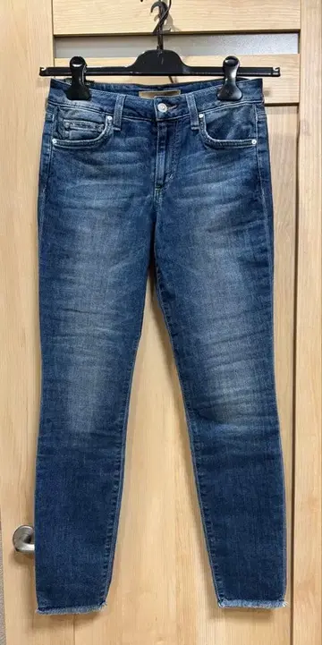 미사용 새상품 JOE'S 26 스키니 데님 앵클 기장