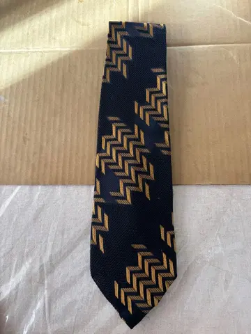 MARUBUTSU 기후 퍼펙트 실크 넥타이