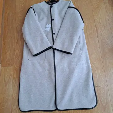 그레이 롱 코트 퀼팅 안감