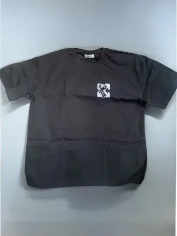 스누피 T셔츠 블랙