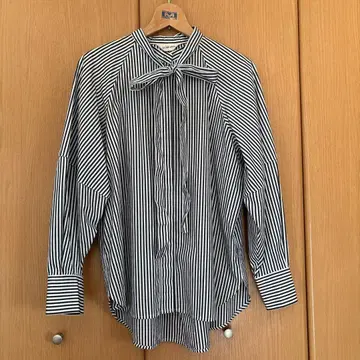 SLOBE citron 보타이 셔츠 스트라이프 셔츠 블랙