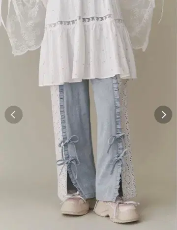 merryjenny 슬릿 레이스 팬츠