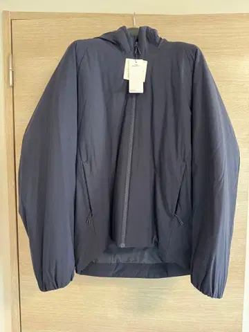 UNIQLO C 유니클로 퍼프 테크 후드티