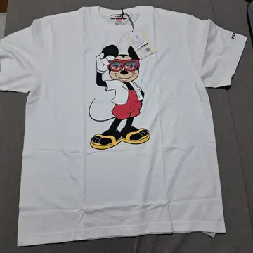 ROIAL DISNEY 미사용 T셔츠