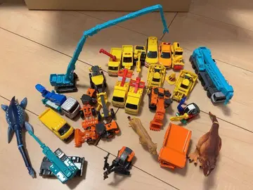 토미카 묶음 판매 건설차량 덤 아니아 피규어 포함