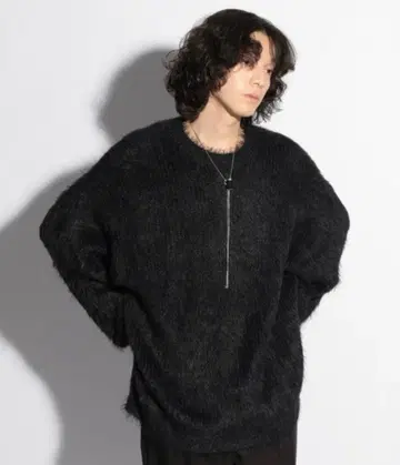 새상품급 [HARE] 롱 샤기 니트 풀오버 S