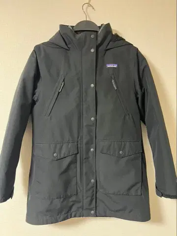 patagonia 블랙 후드 부착 자켓