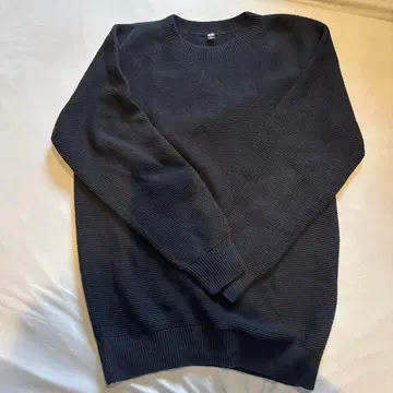 유니클로 3D 크루넥 스웨터 2색 세트