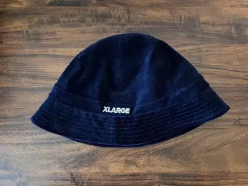 XLARGE 네이비 버킷햇