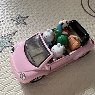 마더구스 숲 토끼 자동차 미니카