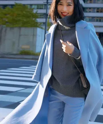 23구 울 캐시미어 블렌드 벌키 터틀 니트 38 택 포함 새상품