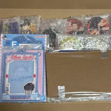 애니메이션 굿즈 묶음 판매