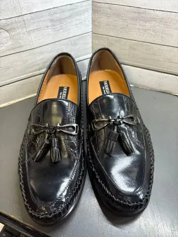 MODELLO VITA 로퍼 가죽 신발