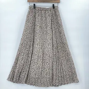 GU 지유 플리츠 스커트 베이지 계열 M 사이즈