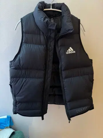 adidas 블랙 다운 베스트 XS (M 상당)