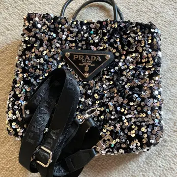 P 스팽글 숄더백